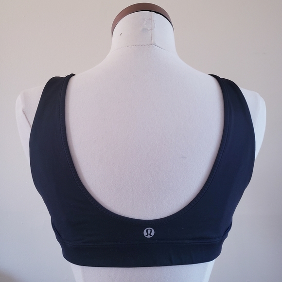 Lululemon Align Reversible Bra *Light Support, A/B Cup - Black/Blue - 10 - Picture 9 of 12